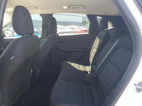 Used 2025 Ford Escape Active AWD/4WD image 13