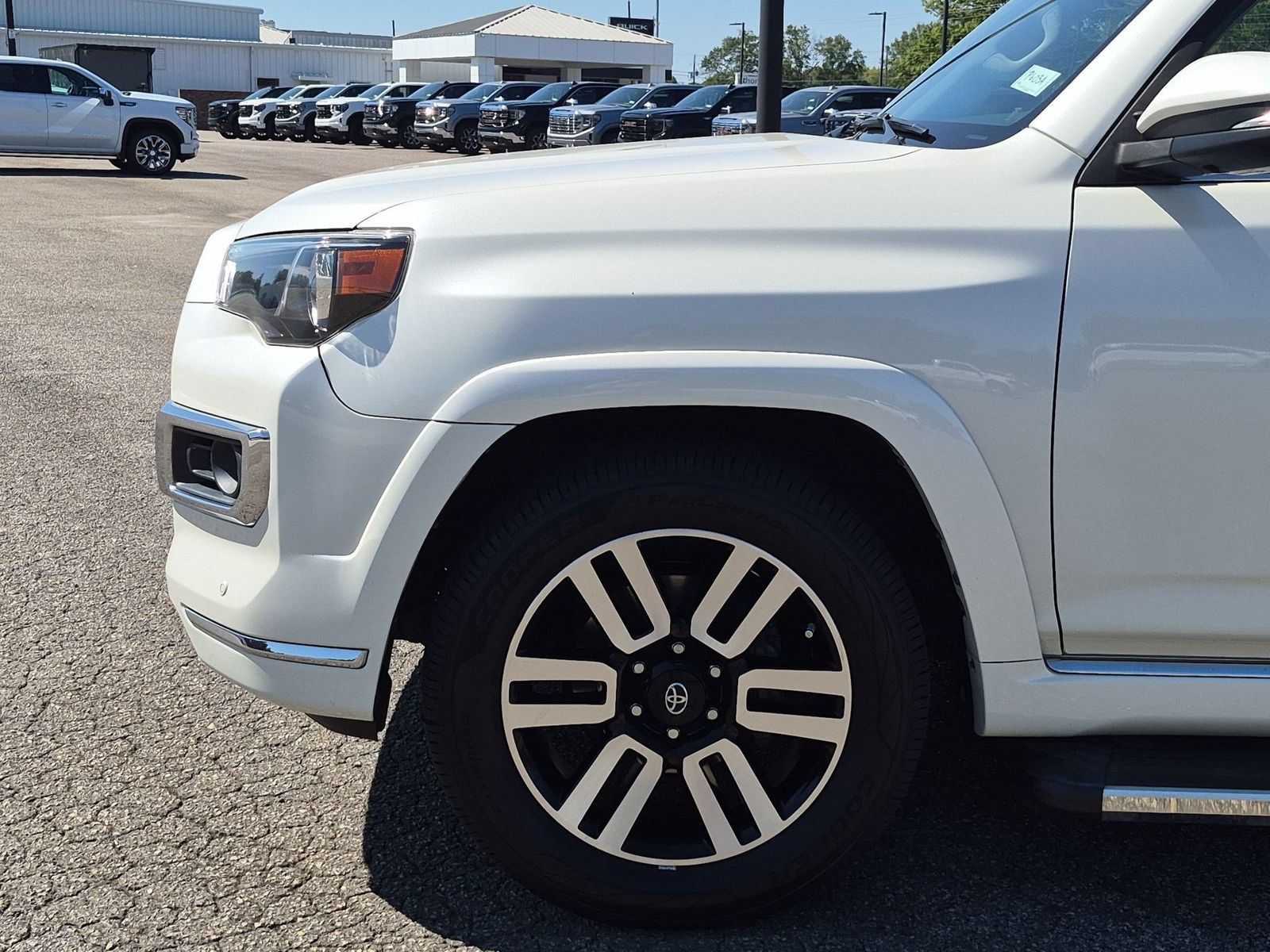 Used 2020 Toyota 4Runner Limited RWD image 35