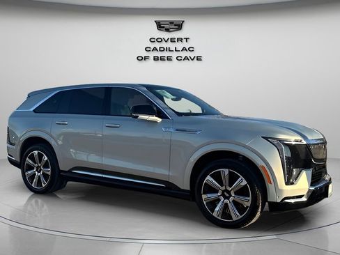 Certified 2025 Cadillac Escalade IQ Luxury 2 image 12