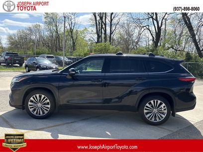 Used 2022 Toyota Highlander Platinum