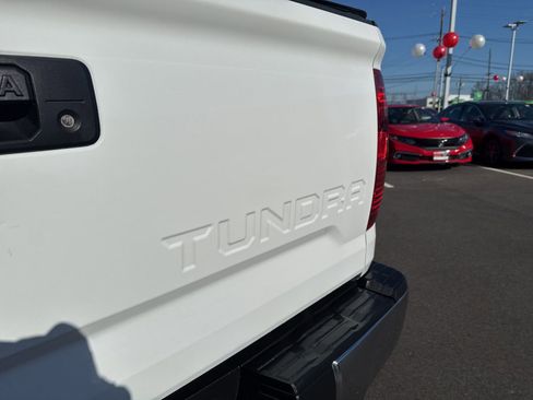 Used 2014 Toyota Tundra SR5 w/ TRD Off Road Package image 8