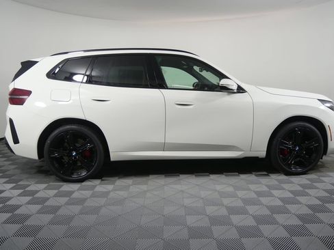 Used 2026 BMW X3 xDrive30i w/ Premium Package AWD/4WD image 2