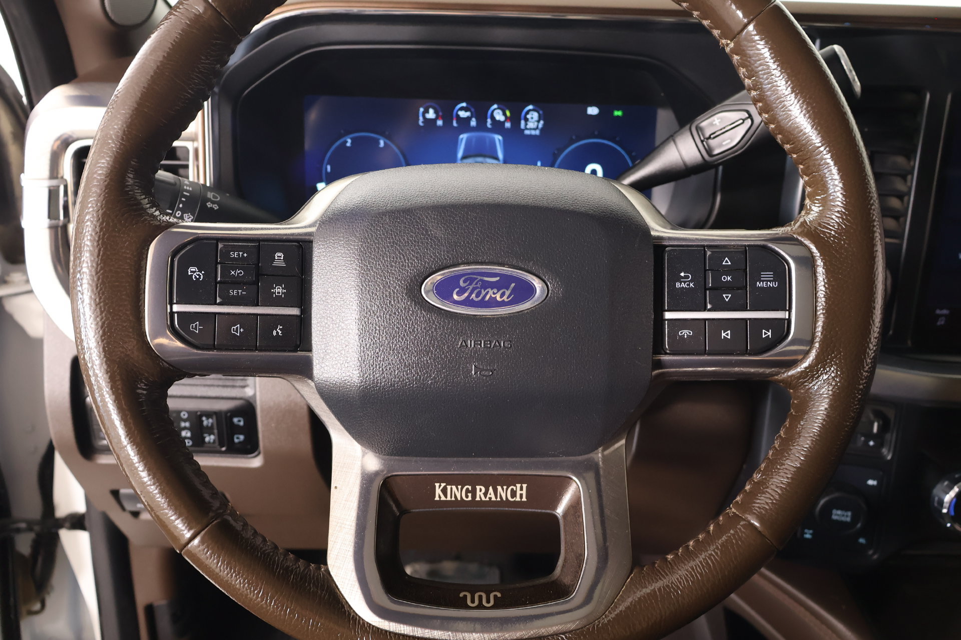 Used 2025 Ford F350 King Ranch w/ Chrome Package AWD/4WD image 3