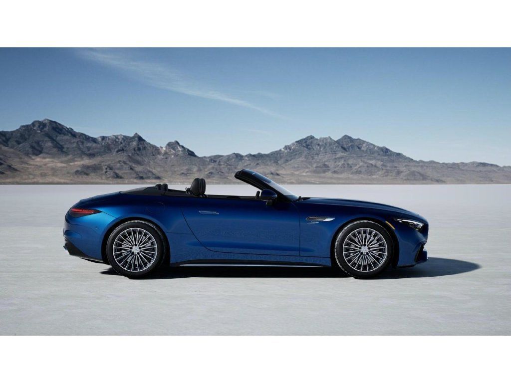 New 2026 Mercedes-Benz SL 43 AMG image 2