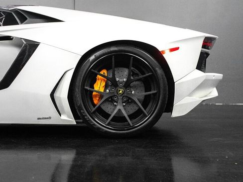 Used 2014 Lamborghini Aventador LP 700-4 AWD/4WD image 20