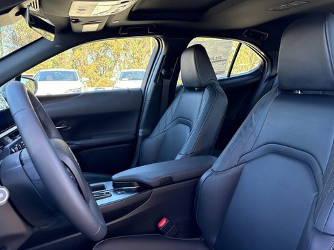 New 2026 Lexus UX 300h UX 300h image 16