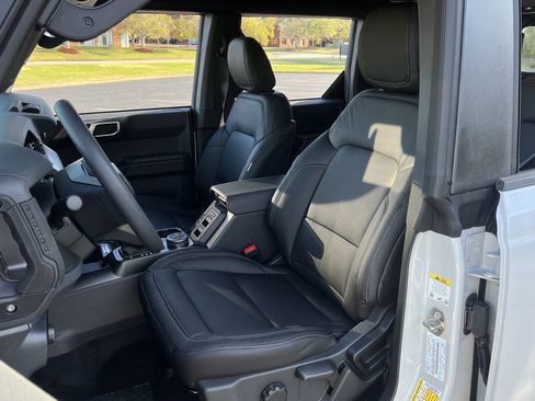 New 2026 Ford Bronco 4-Door image 14