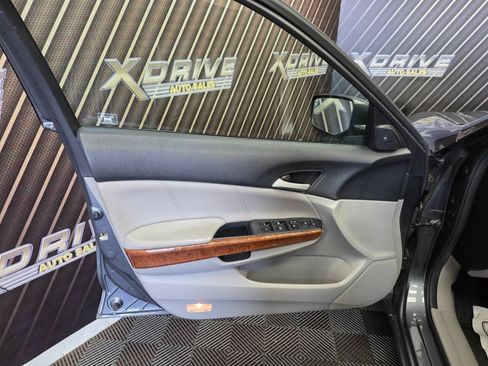 Used 2012 Honda Accord EX-L image 16