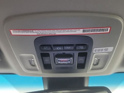 Used 2019 Toyota Camry XLE w/ Navigation Package image 29