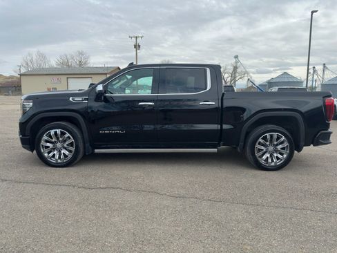 Used 2024 GMC Sierra 1500 Denali w/ Denali Reserve Package image 4