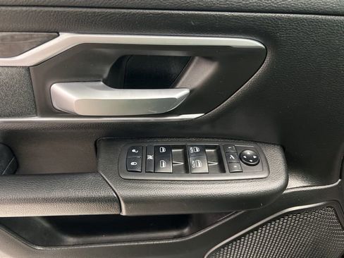 Used 2019 RAM 1500 Big Horn AWD/4WD image 19