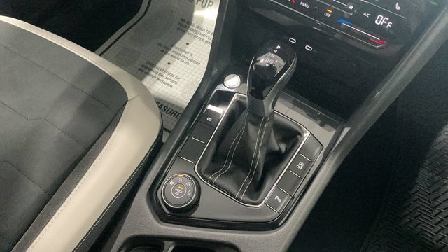 New 2026 Volkswagen Taos SE AWD/4WD image 18