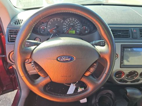 Used 2007 Ford Focus S image 10