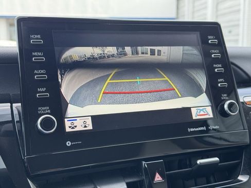 Used 2022 Toyota Camry XLE image 26