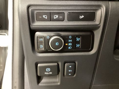Certified 2024 Ford F150 Lariat w/ Equipment Group 502A High AWD/4WD image 17