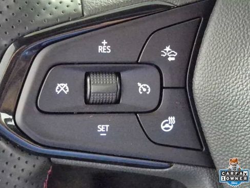 Used 2025 Chevrolet Trax RS w/ Driver Confidence Package FWD image 12