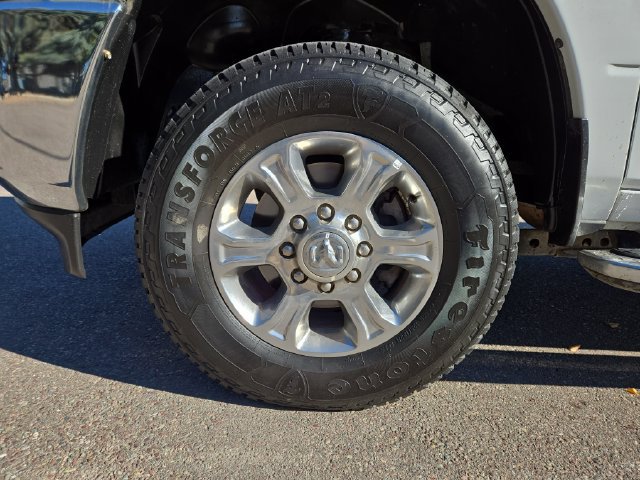 Used 2024 RAM 2500 Big Horn AWD/4WD image 9