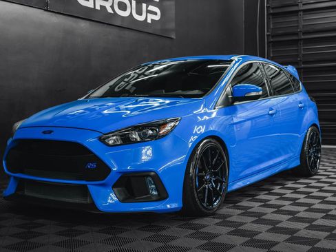 Used 2017 Ford Focus RS image 34