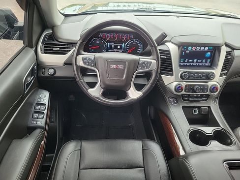 Used 2020 GMC Yukon SLT w/ Open Road Package image 18