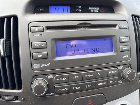 Used 2008 Hyundai Elantra GLS image 16