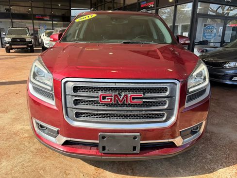 Used 2017 GMC Acadia Limited SLT image 2