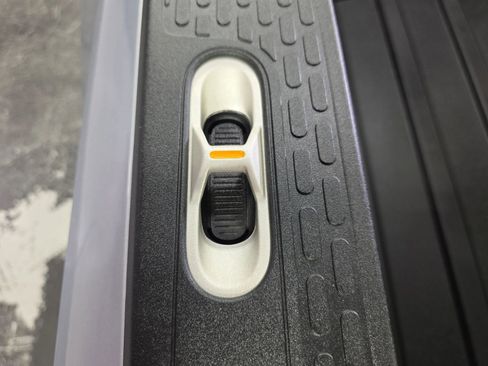 Used 2023 Rivian R1T Adventure AWD/4WD image 25