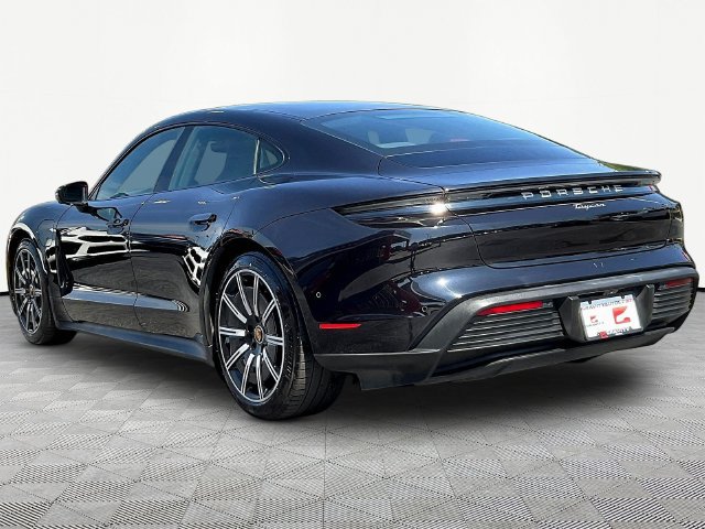 Used 2023 Porsche Taycan RWD image 5