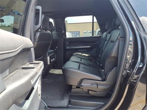 Used 2020 Ford Expedition Max XLT w/ Equipment Group 202A image 16