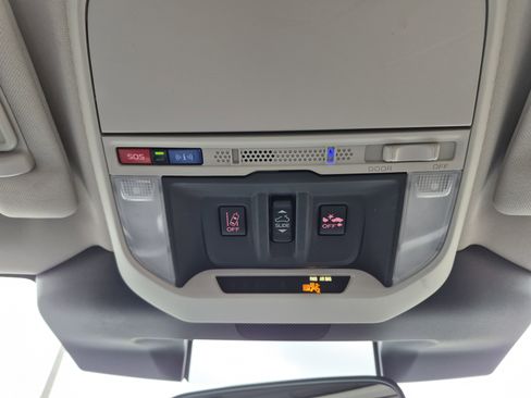 Used 2022 Subaru Forester Premium image 29