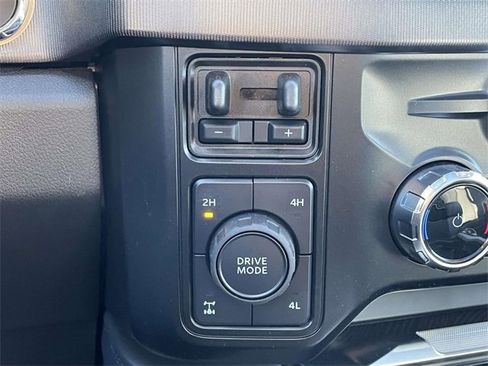 New 2025 Ford F250 Platinum image 27