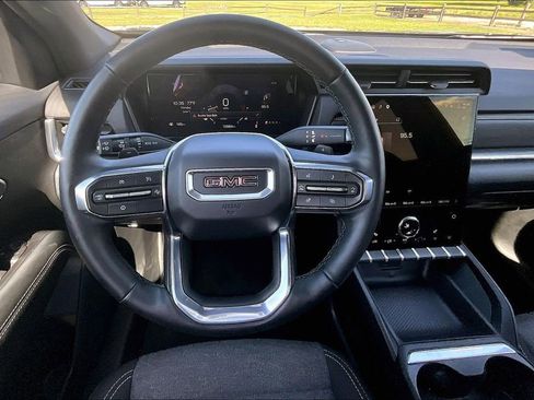 Used 2026 GMC Terrain Elevation FWD image 5