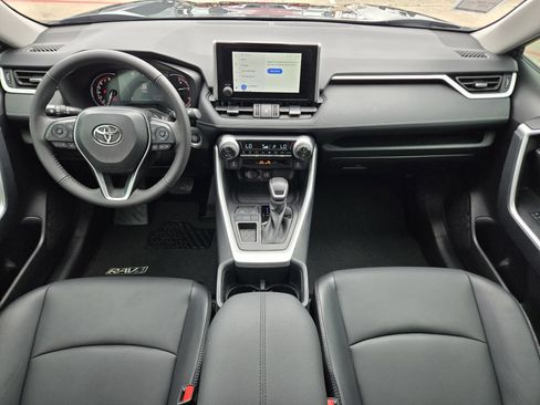 Used 2025 Toyota RAV4 XLE Premium FWD image 16