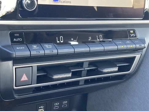 New 2026 Toyota Camry LE image 15