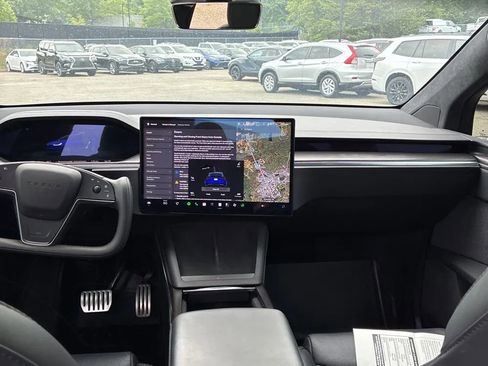 Used 2022 Tesla Model X Plaid AWD/4WD image 7