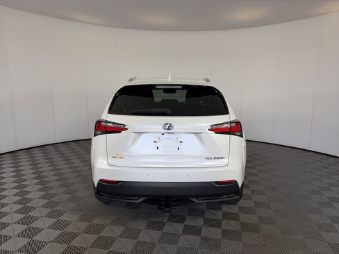 Used 2017 Lexus NX 300h AWD w/ Premium Package image 9