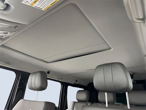 Used 2016 Mercedes-Benz G 550 G 550 image 29