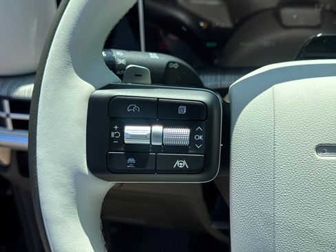 New 2025 Hyundai Santa Fe Calligraphy image 17