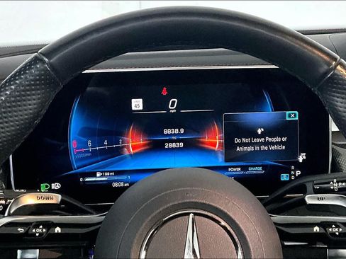 Used 2024 Mercedes-Benz GLC 43 AMG 4MATIC image 26
