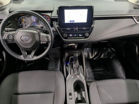 Used 2024 Toyota Corolla LE image 23