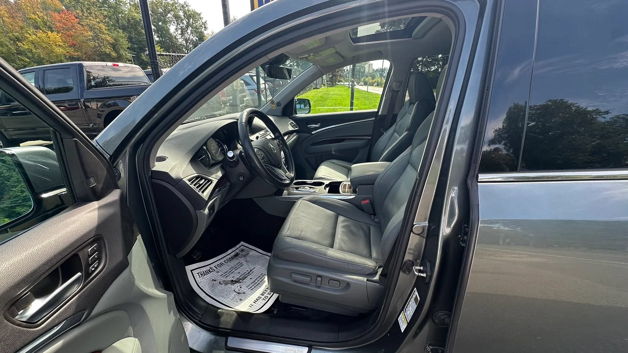 Used 2016 Acura MDX w/ Technology Package AWD/4WD image 27