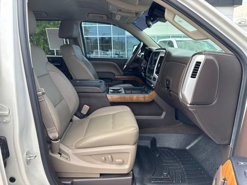 Used 2015 GMC Sierra 1500 SLT w/ SLT Crew Cab Value Package AWD/4WD image 15
