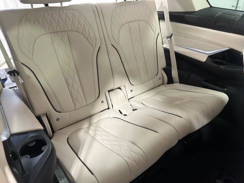Certified 2023 BMW X7 xDrive40i w/ Climate Comfort Package image 19