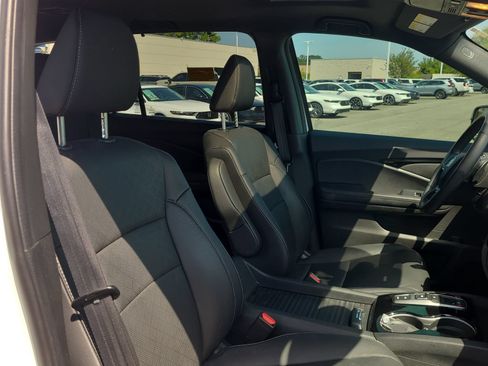 Used 2023 Honda Passport Elite image 19