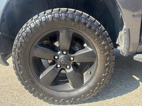 Used 2019 RAM 1500 Express w/ Express Value Package AWD/4WD image 22