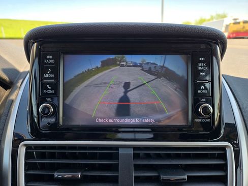 Used 2020 Mitsubishi Eclipse Cross ES FWD image 22