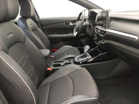 Used 2024 Kia Forte GT-Line w/ GT-Line Premium Package image 21