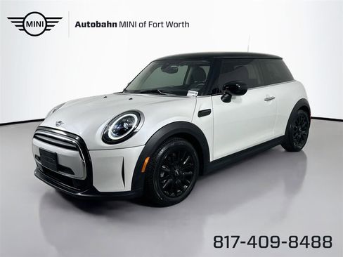 Used 2023 MINI Cooper 2-Door Hardtop image 1