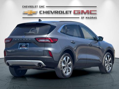 Used 2025 Ford Escape Platinum AWD/4WD image 3
