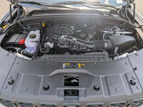 New 2025 Jeep Grand Cherokee L Limited w/ Luxury Tech Group II image 31