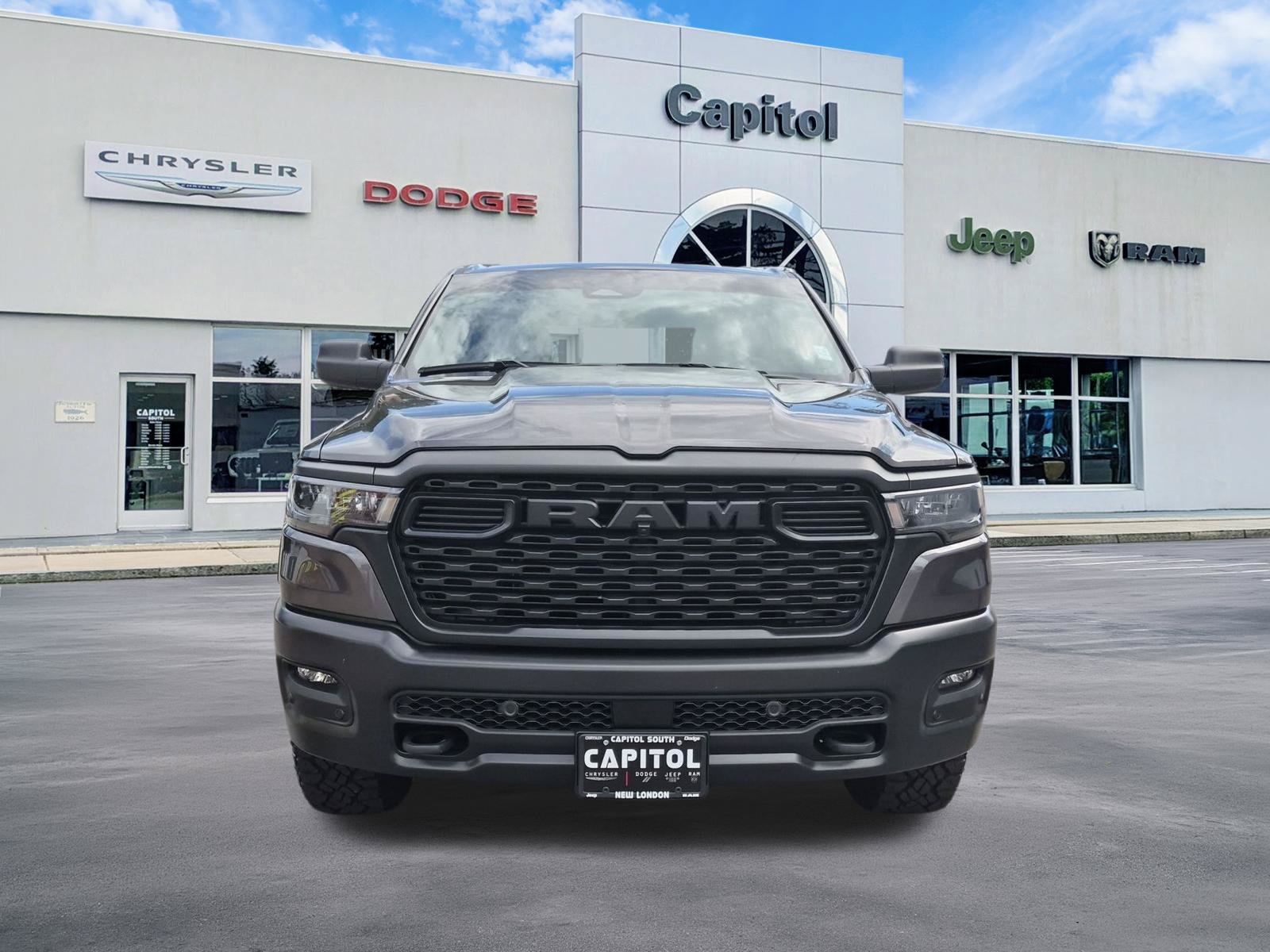 Used 2025 RAM 1500 Warlock AWD/4WD image 8
